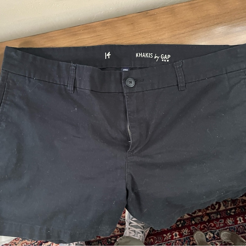 Gap Shorts-women's 14- black & khaki -2 pairs-